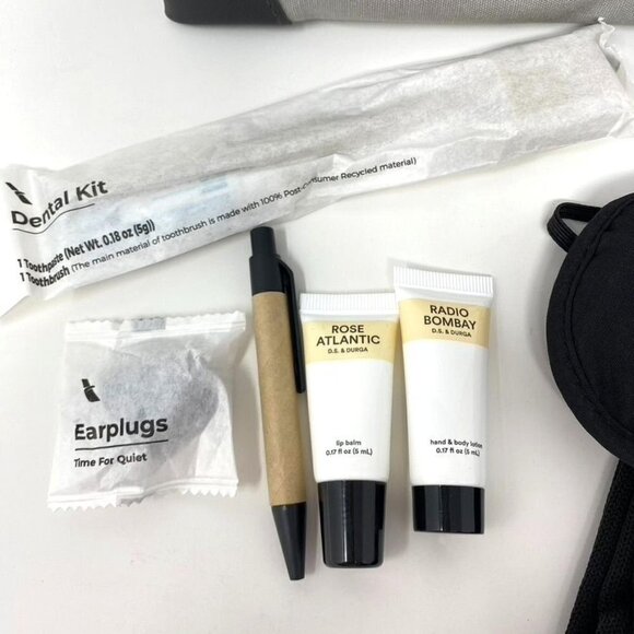 American Airlines Flagship x Shinola Detroit Travel Kit Business Class - Picture 4 of 5